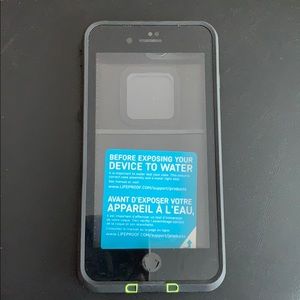 Clear/Black LifeProof FRĒ iPhone 7 Plus case